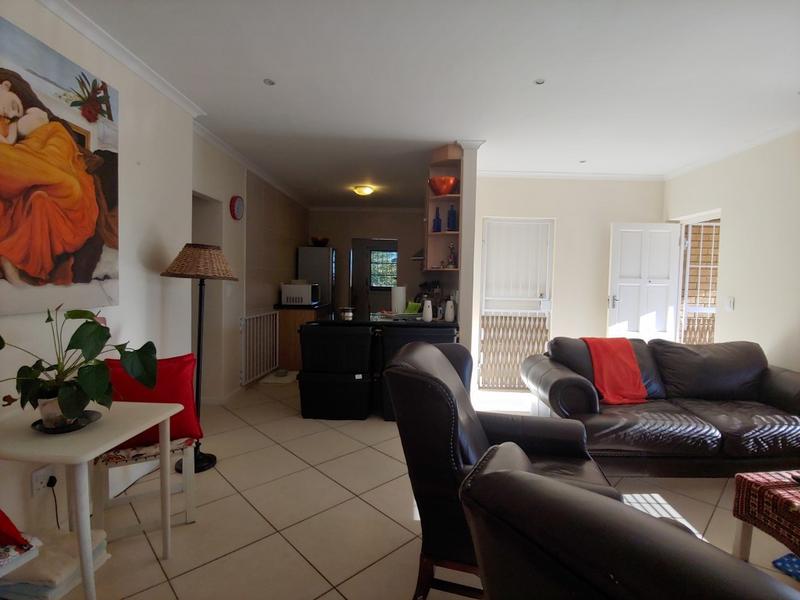To Let 3 Bedroom Property for Rent in Oostersee Western Cape